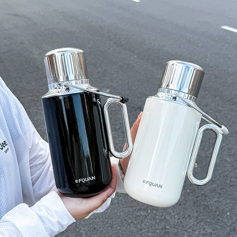 Sports Water Bottle Insulated - زجاجة ماء معزولة من الفولاذ المقاوم